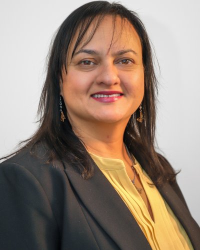 Paula Rivillas, CPA auditrice